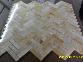 Honey Onyx Herringbone Mosaic Tile