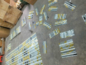 Golden Leaf Mosaic Pattern for Hamam 050